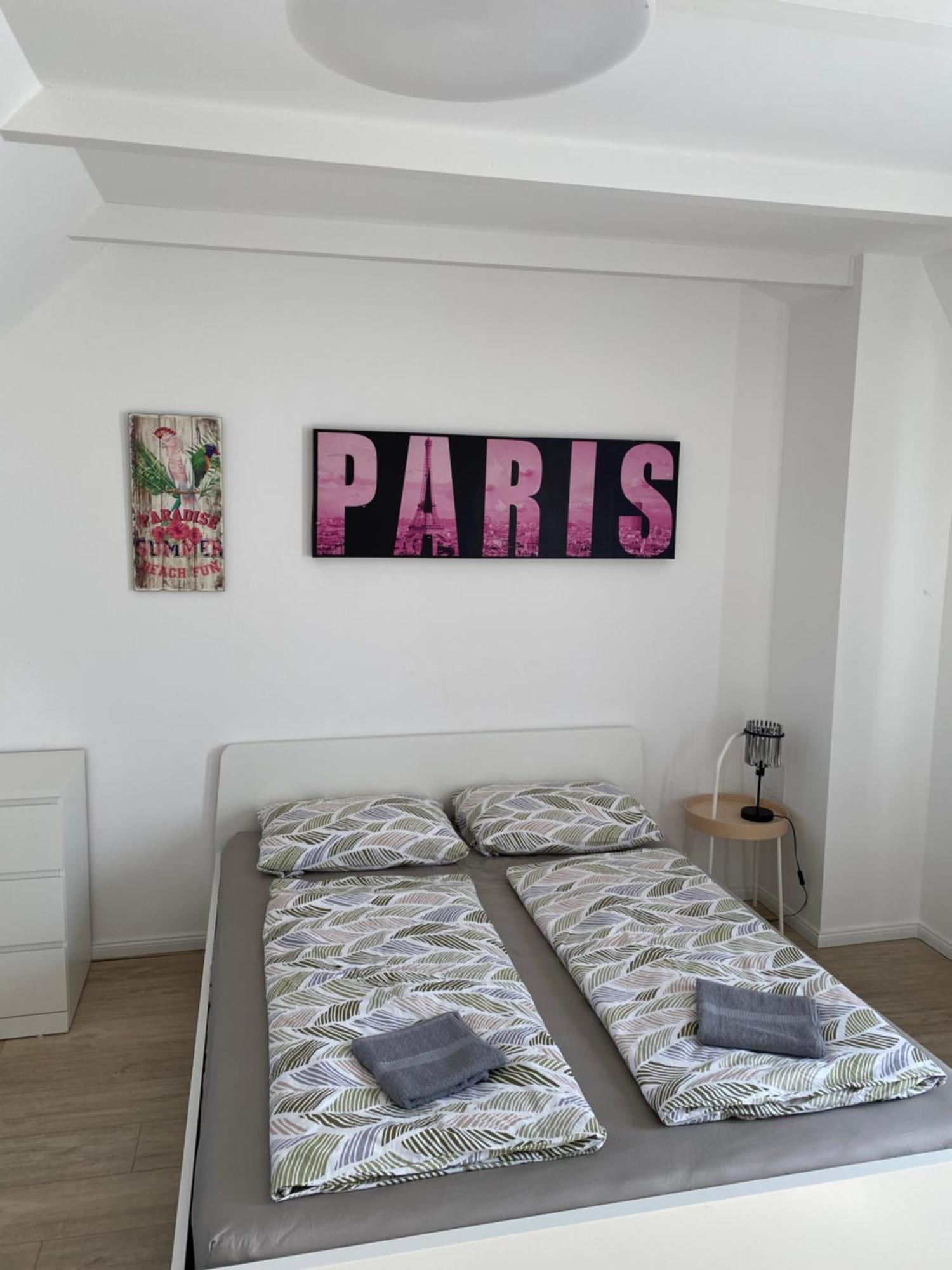 R77 Apartment Downtown - Penthouse Boedapest Buitenkant foto