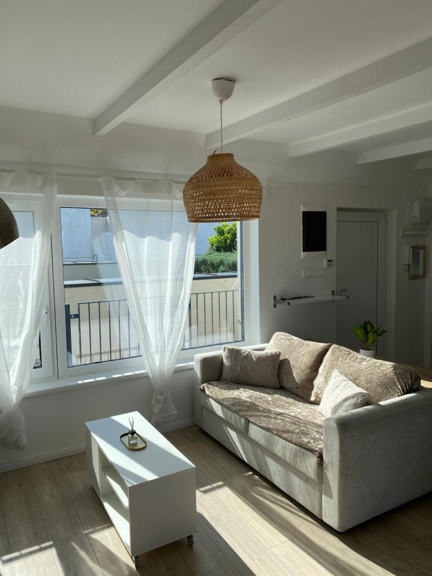 R77 Apartment Downtown - Penthouse Boedapest Buitenkant foto