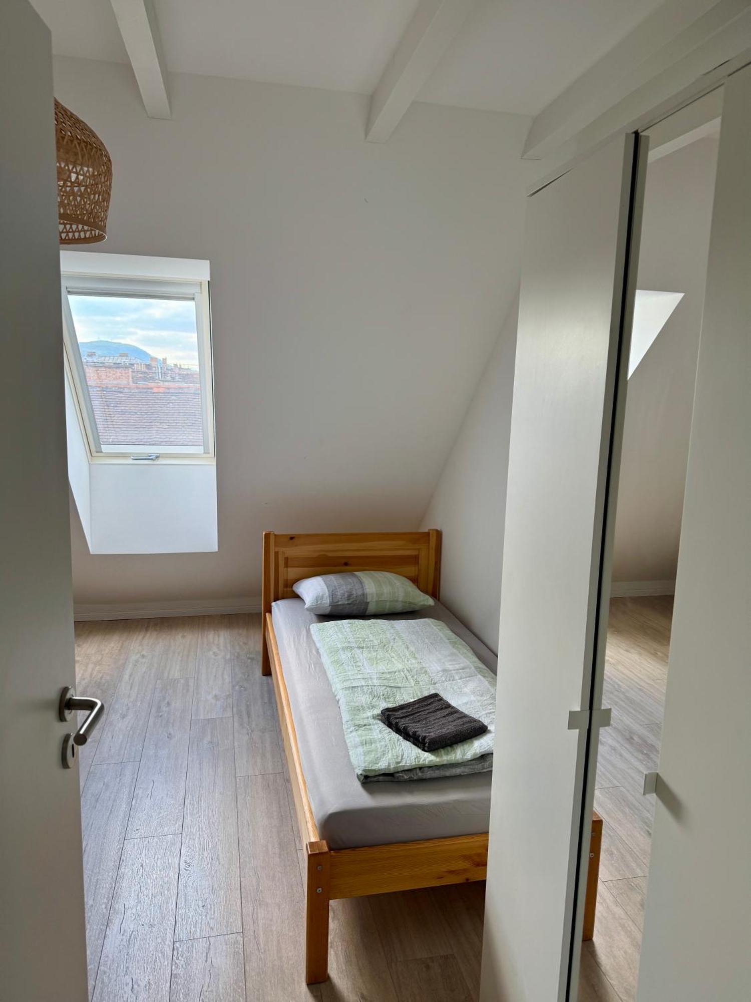 R77 Apartment Downtown - Penthouse Boedapest Buitenkant foto